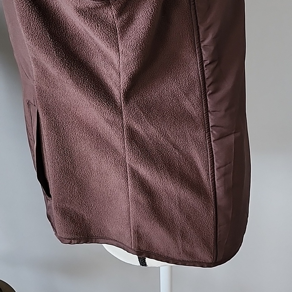 Tek Gear brown zip front vest with fleece trim - Picture 3 of 12